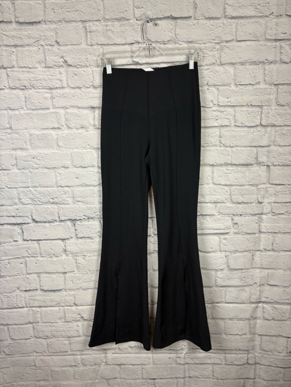NWT Halara Cloudful High Waist Split Hem Super Flare Yoga Leggings Black size M - Picture 4 of 7